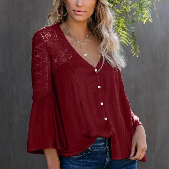 Lovestitch Bell Sleeve Crochet Lace Top NWT - Picture 3 of 3